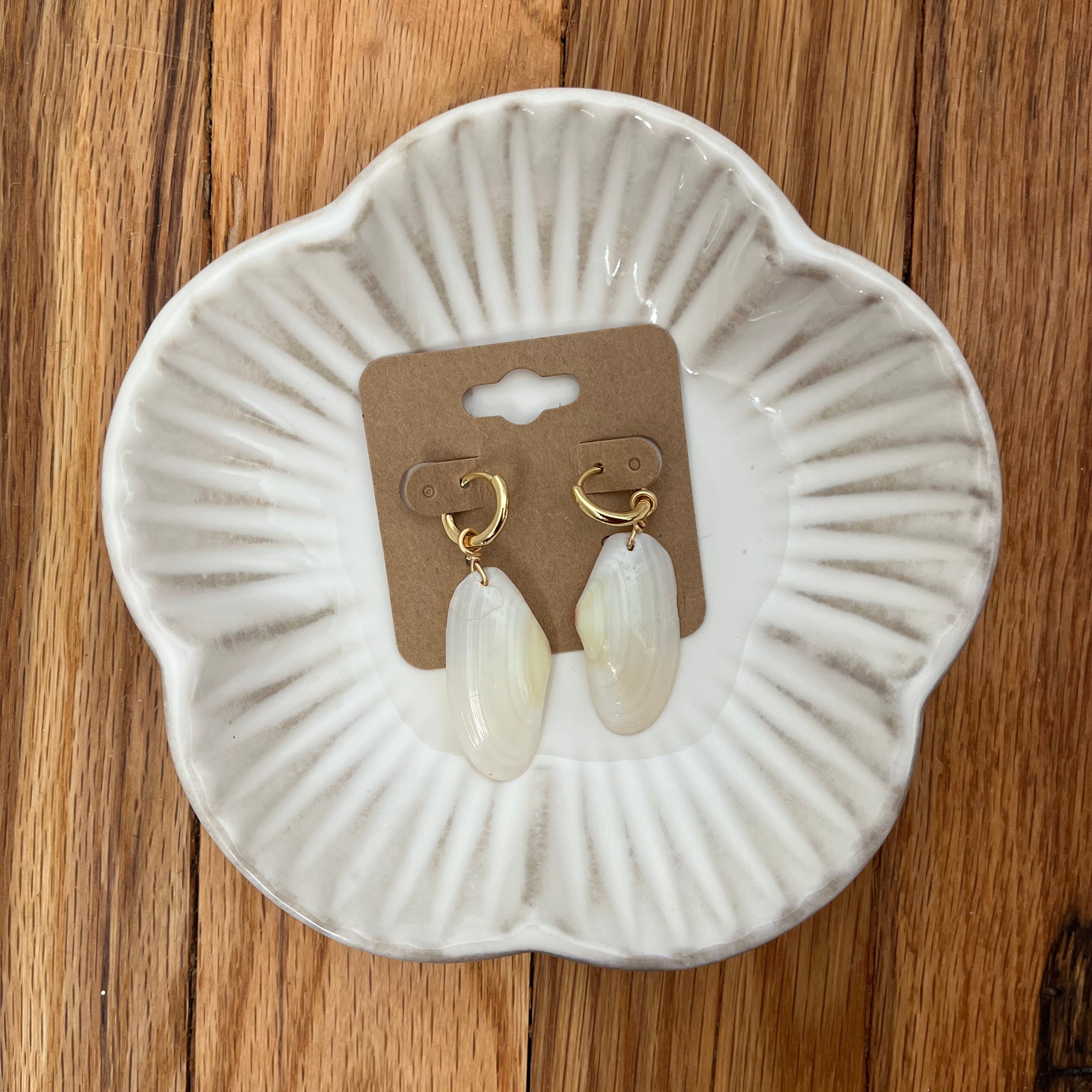 The Shiny Oyster - Dangle Hoop Earrings
